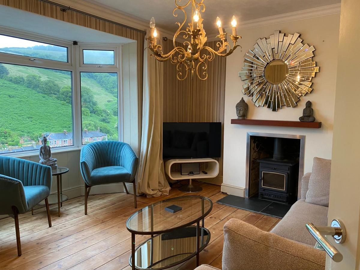 Beautiful 5 Bedroom, Amazing Water & Valley Views 다트머스 외부 사진